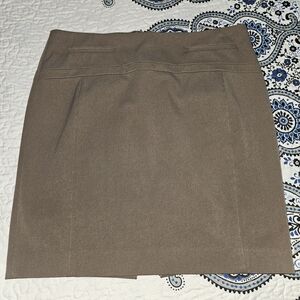 Express Brown Above The Knee Skirt – Size 12 Classic & Versatile